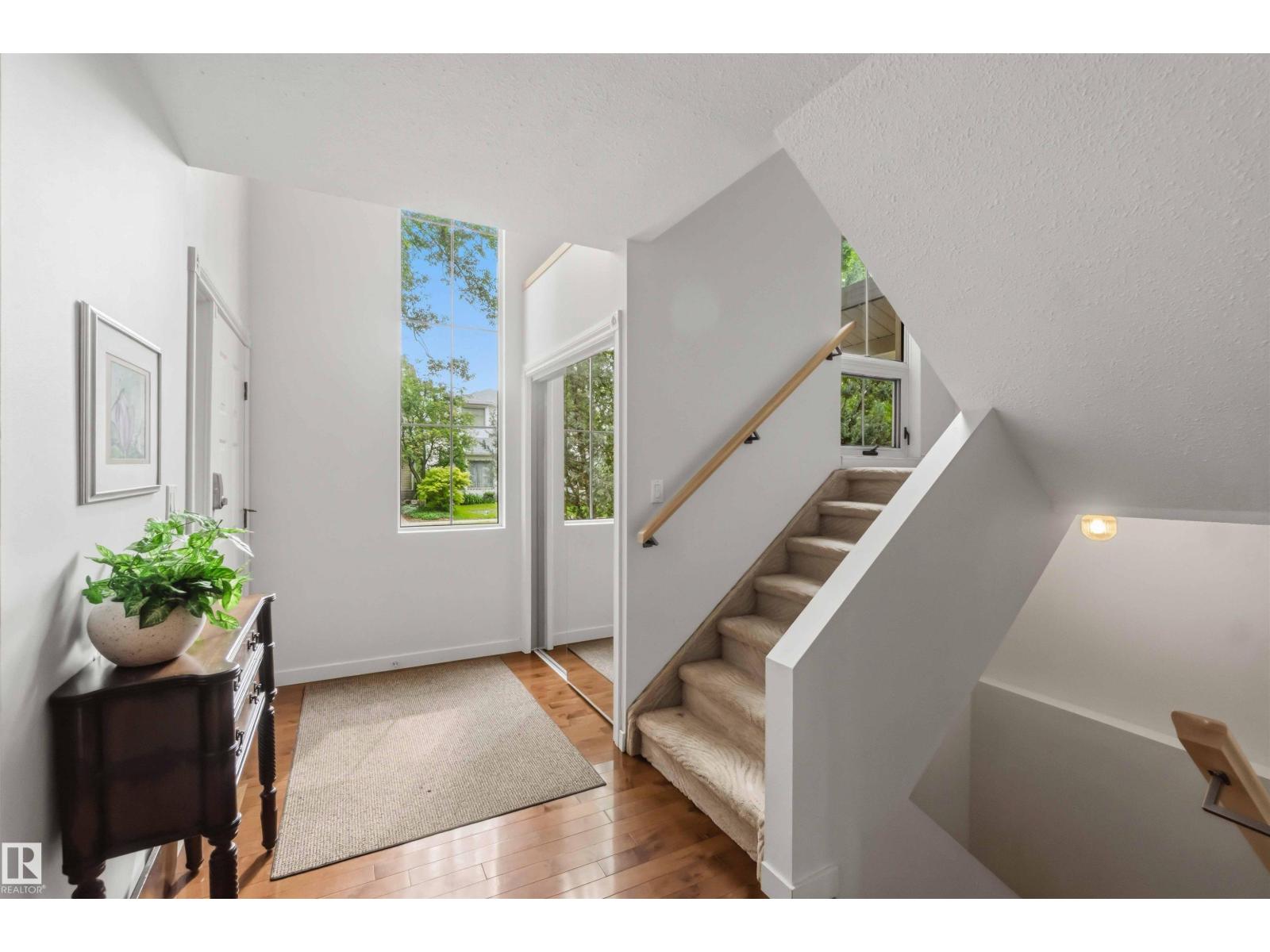 9730 95 ST NW - 6