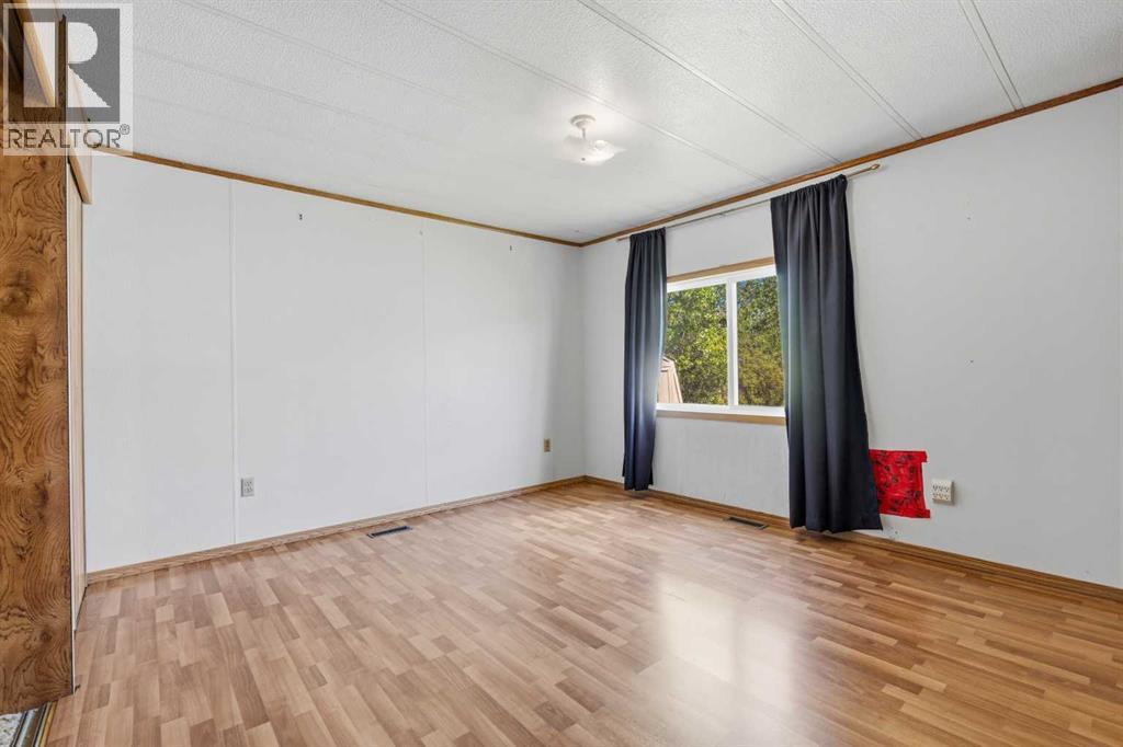 51 Sunset Crescent — photo 15