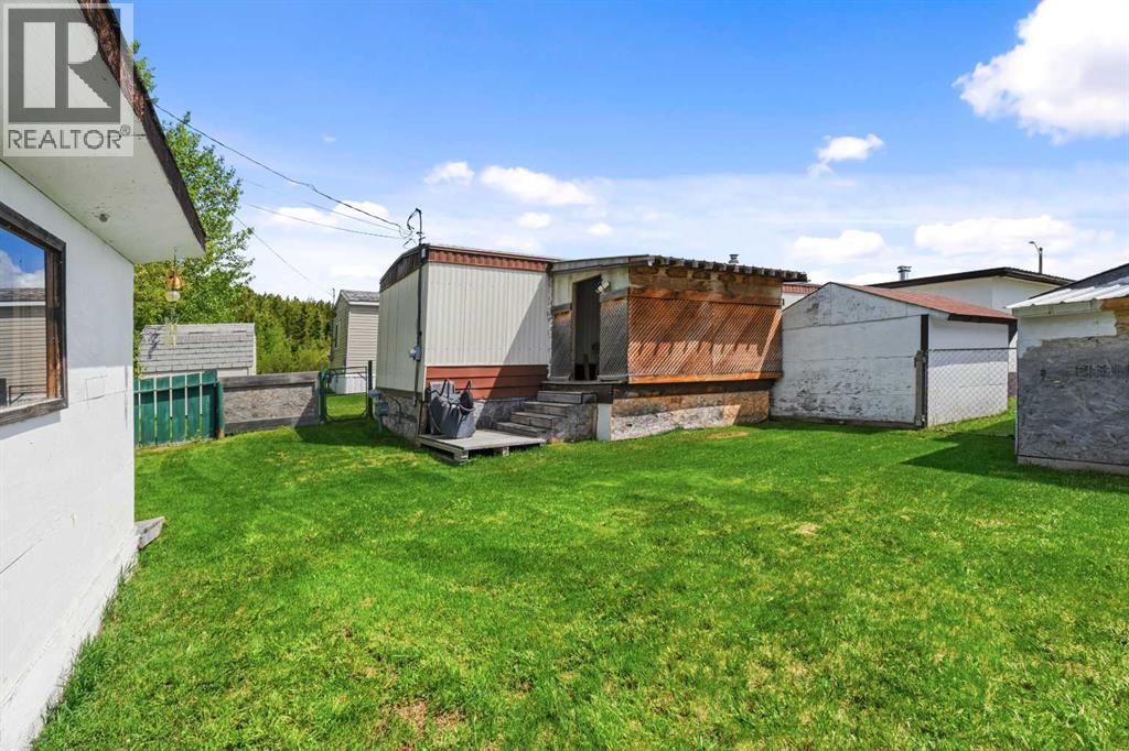 51 Sunset Crescent — photo 22