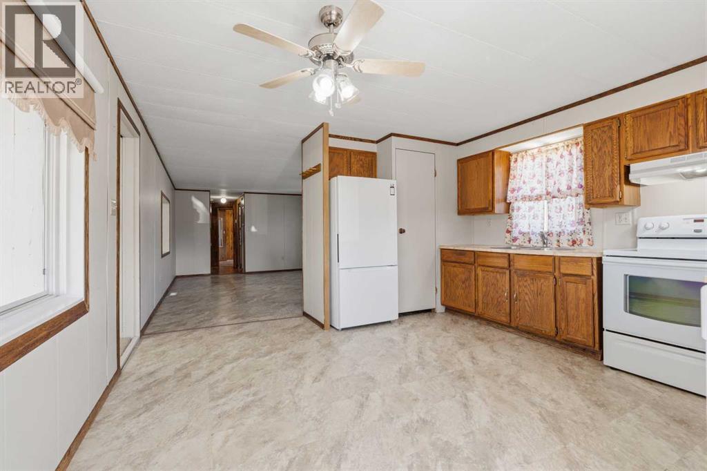 51 Sunset Crescent — photo 9
