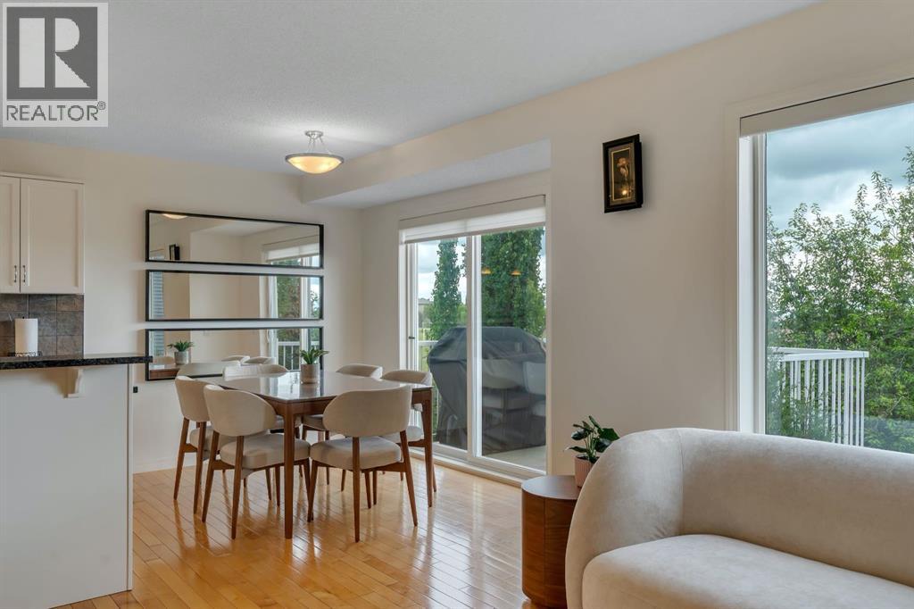 208 Royal Birch Circle NW — photo 10