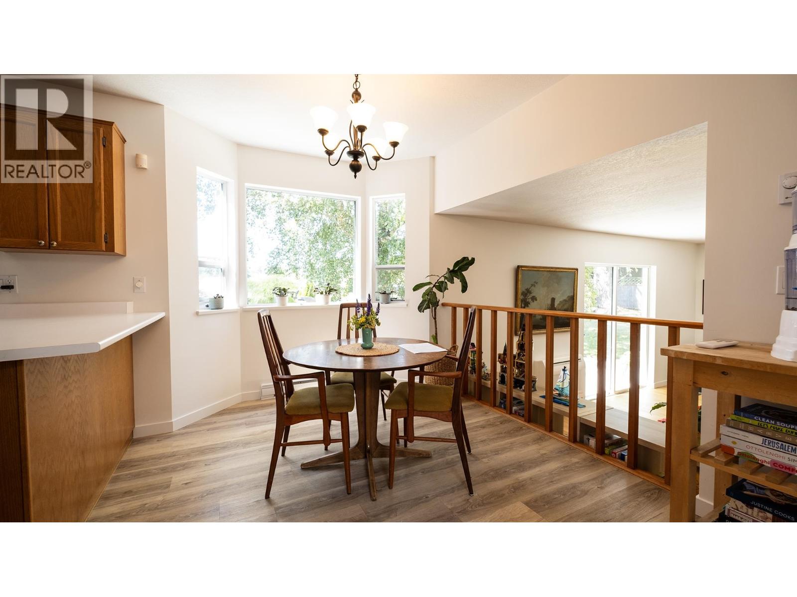 5555 WINTER ROAD, Sechelt
