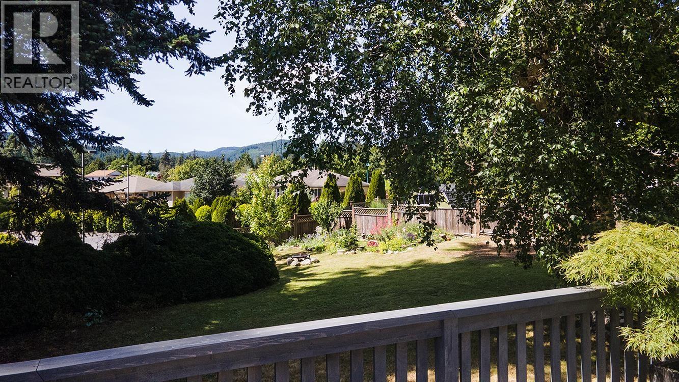 5555 WINTER ROAD, Sechelt