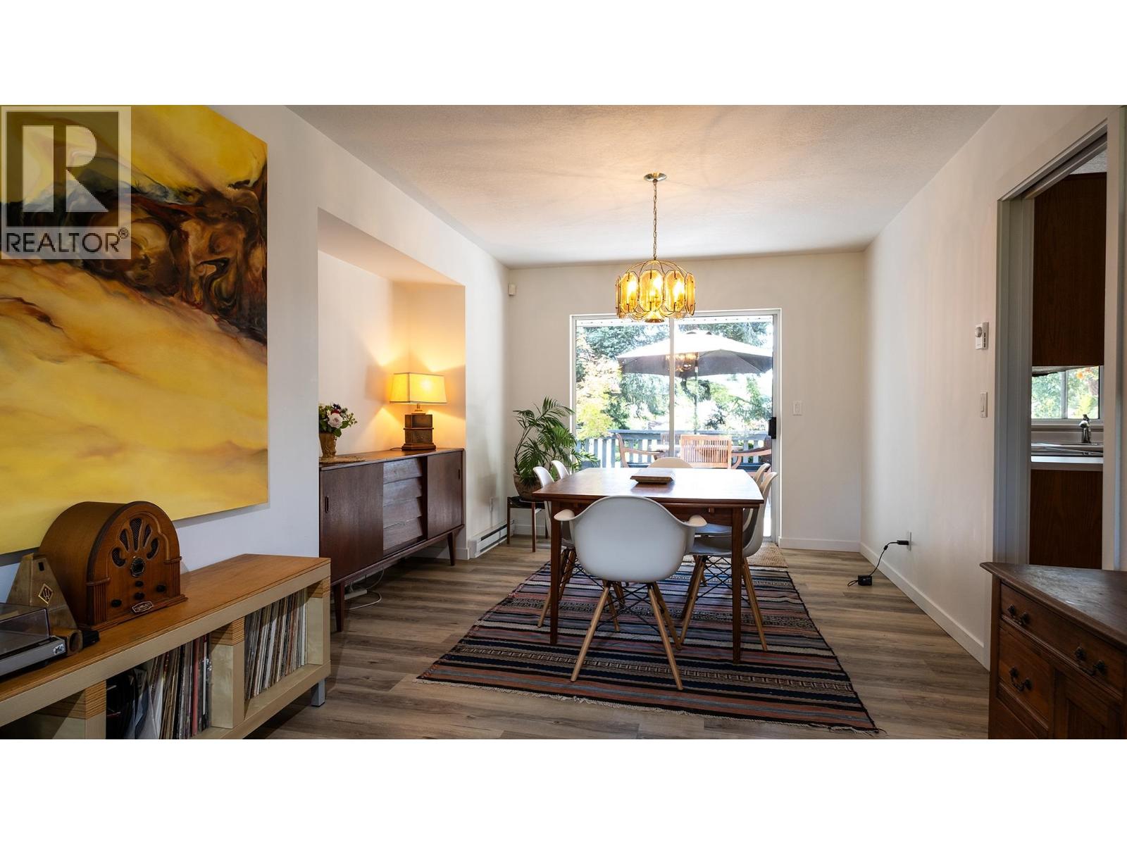 5555 WINTER ROAD, Sechelt