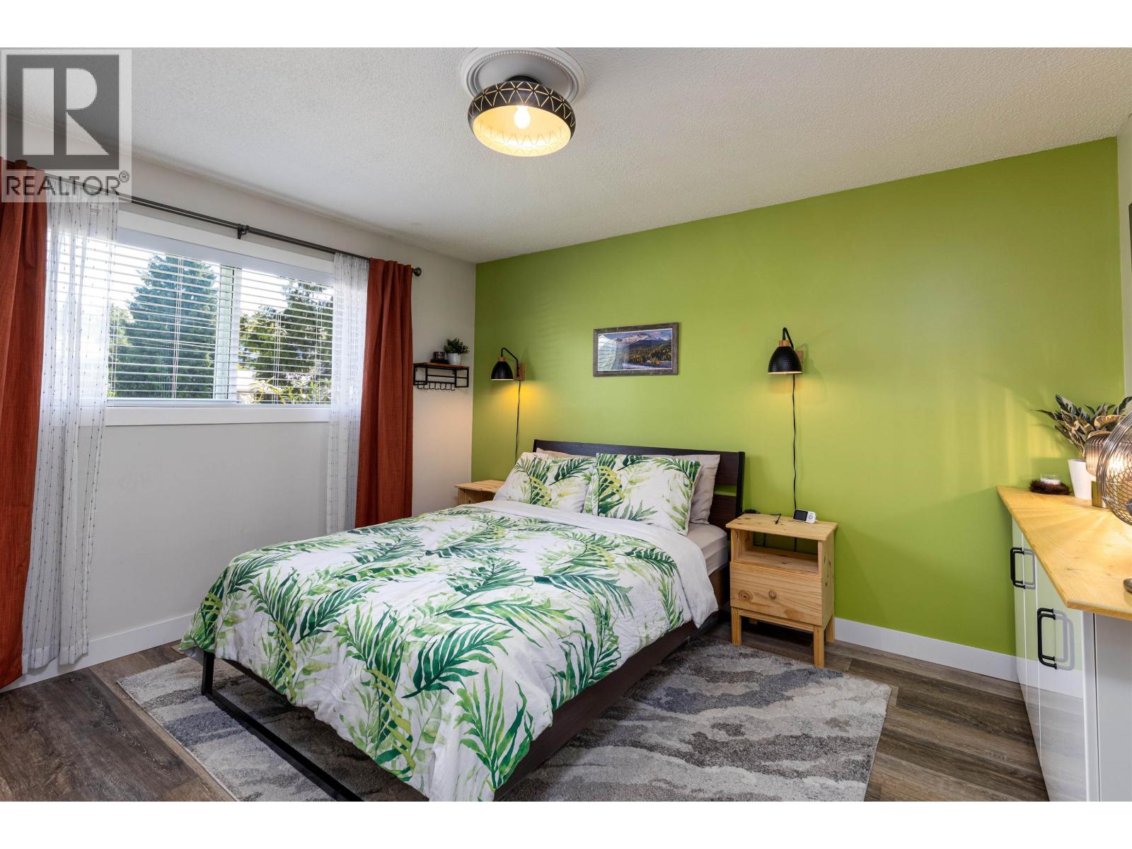 2219 EVERGREEN STREET - 11