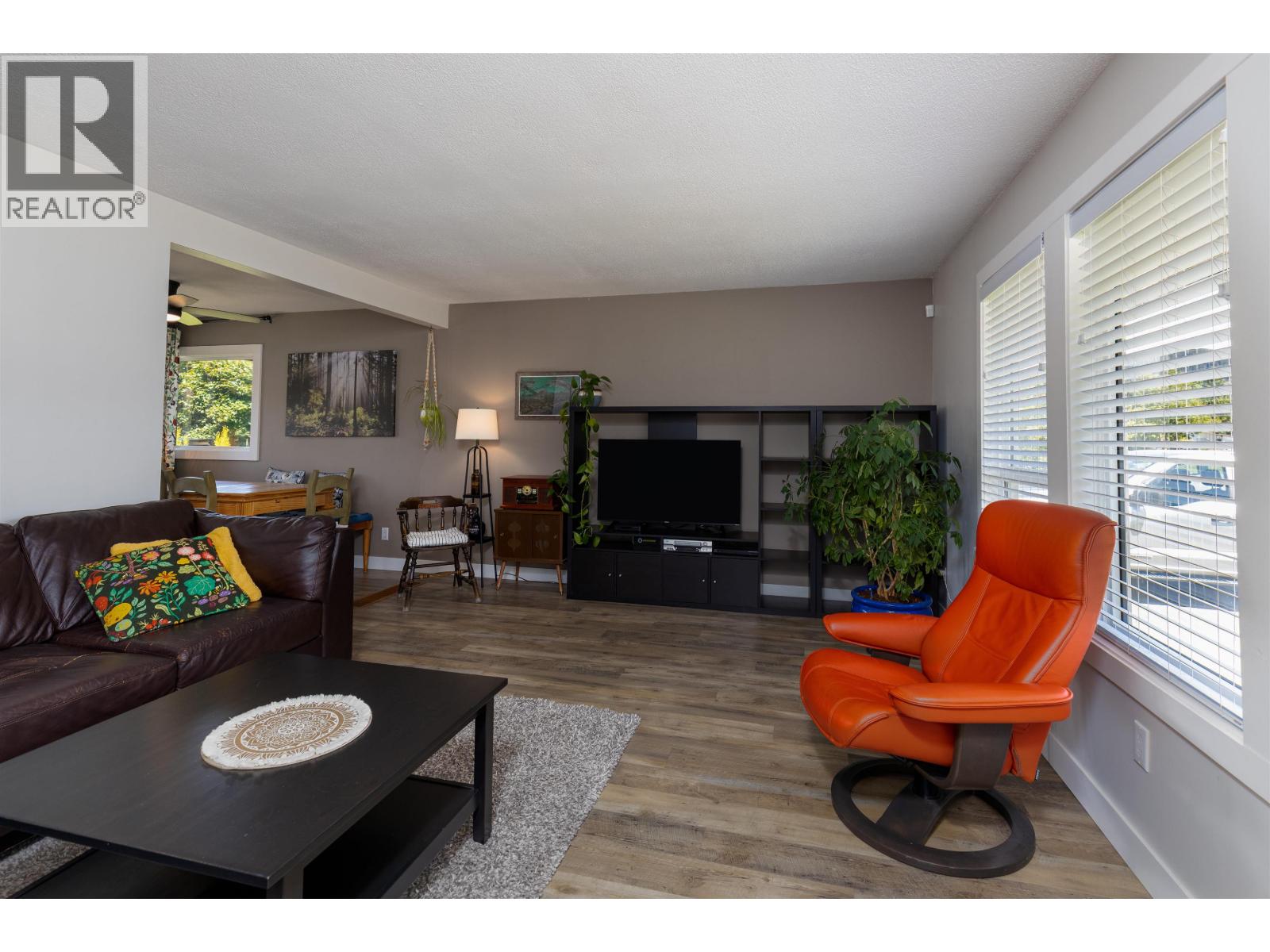2219 EVERGREEN STREET - Image 3