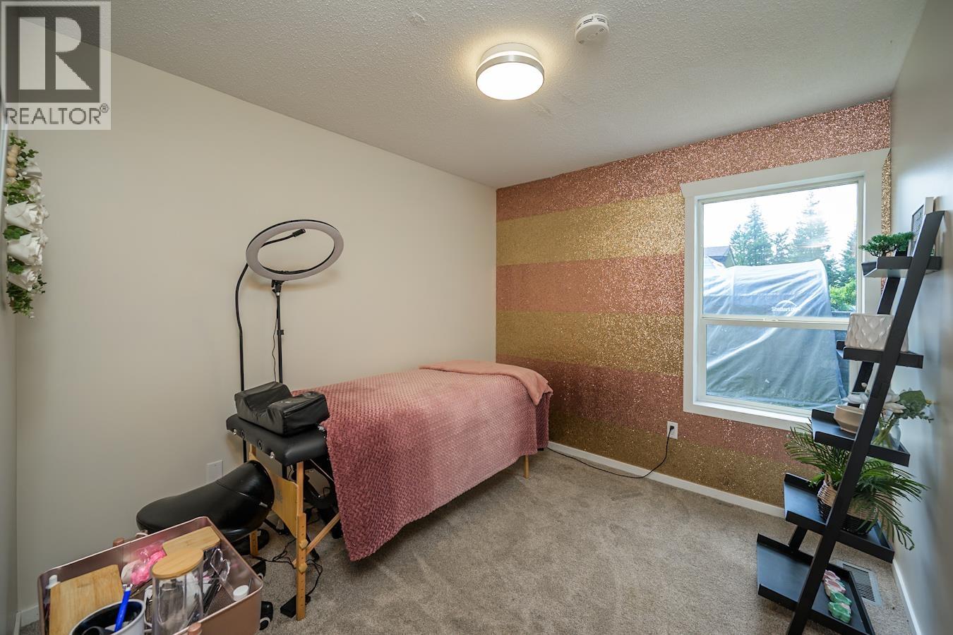 2675 RIDGEVIEW DRIVE - 24