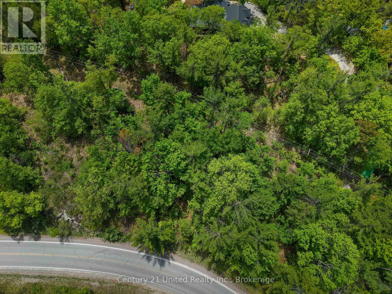 832 NORTHEY'S BAY ROAD - 41