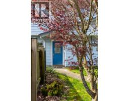 B 345 Menzies Ave, Courtenay, BC V9N3C2 Photo 35