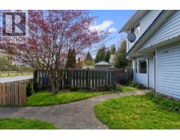B 345 Menzies Ave, Courtenay, BC V9N3C2 Photo 29