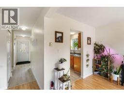 B 345 Menzies Ave, Courtenay, BC V9N3C2 Photo 19