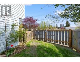 B 345 Menzies Ave, Courtenay, BC V9N3C2 Photo 25
