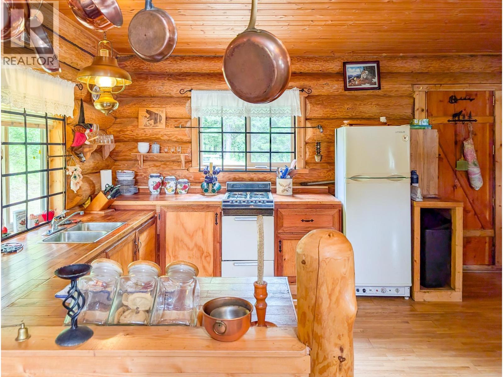 12140 CAMP CREEK ROAD - Image 12