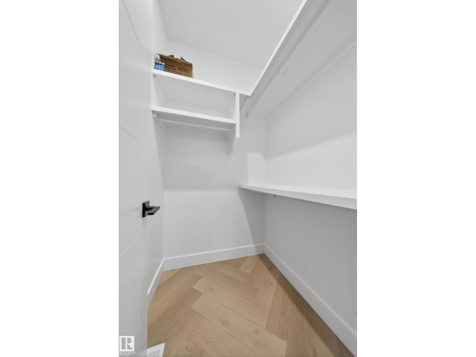 2726 63ave Churchill Meadows - 24