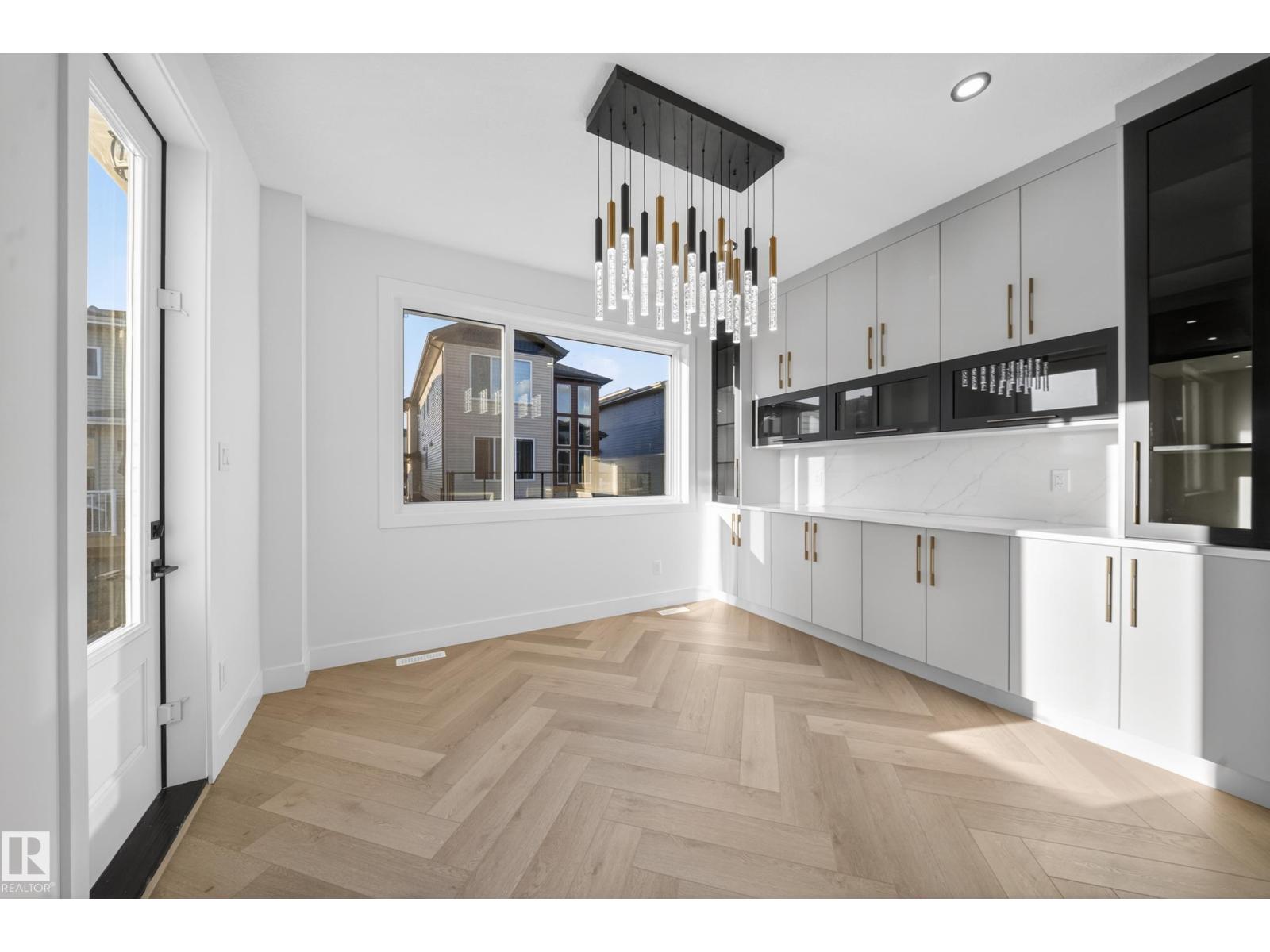 2726 63ave Churchill Meadows - 30