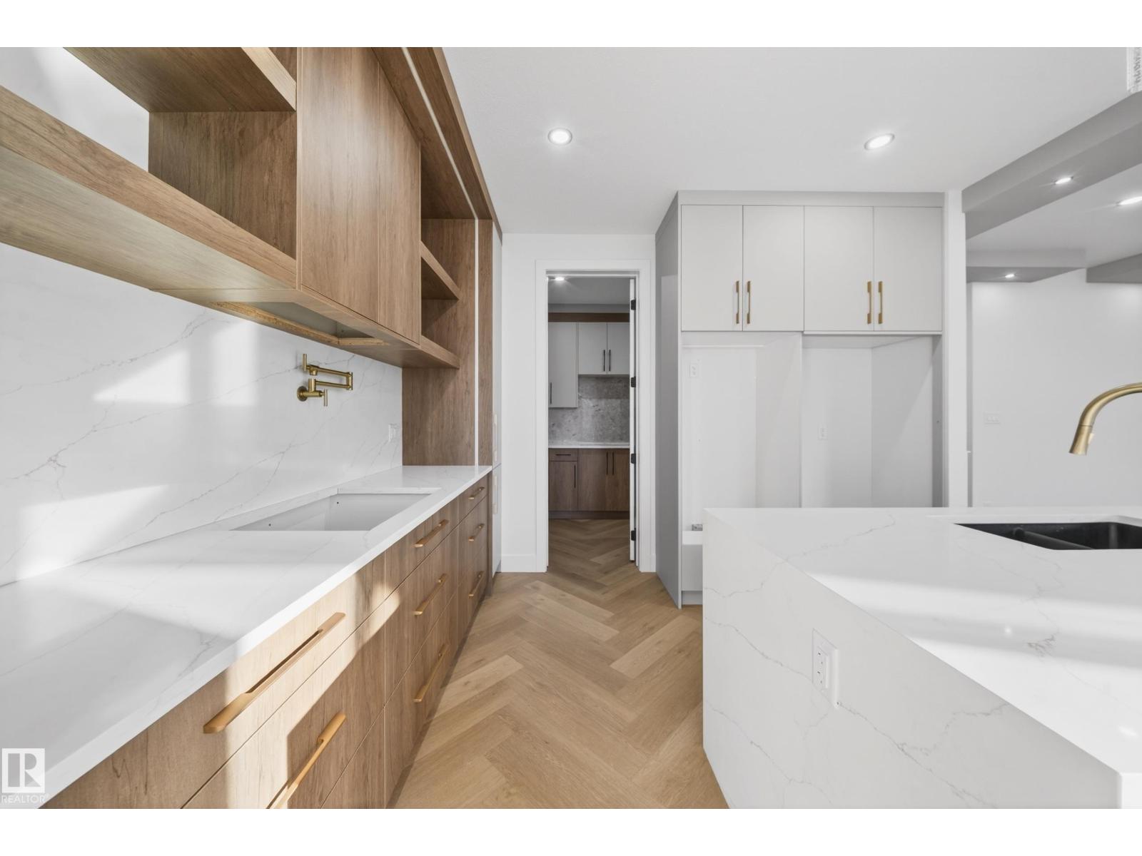 2726 63ave Churchill Meadows - 34