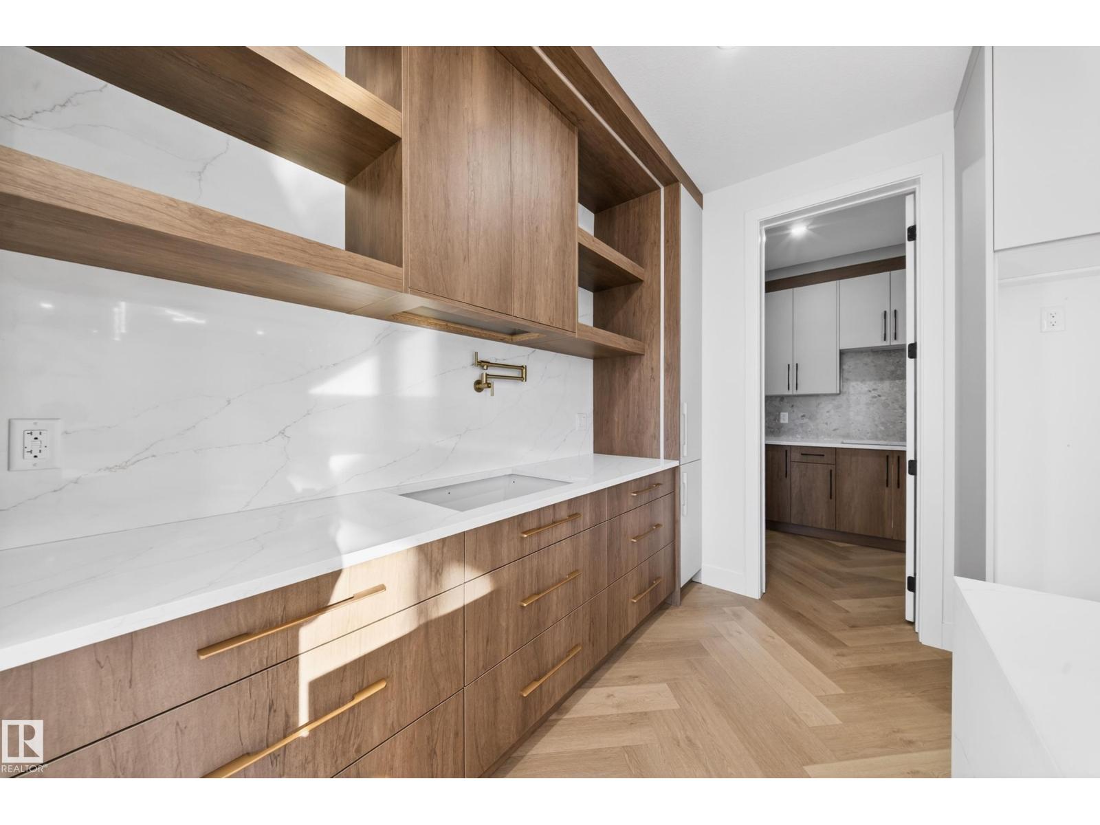 2726 63ave Churchill Meadows - 35