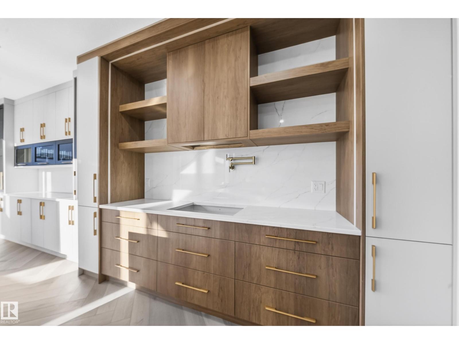2726 63ave Churchill Meadows - 36