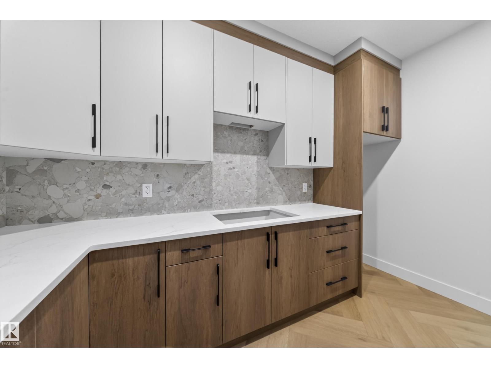 2726 63ave Churchill Meadows - 38