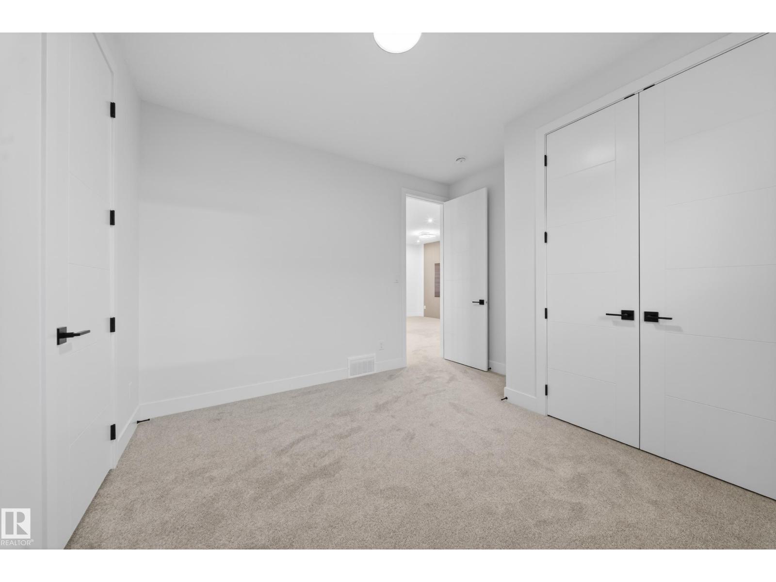 2726 63ave Churchill Meadows - 55