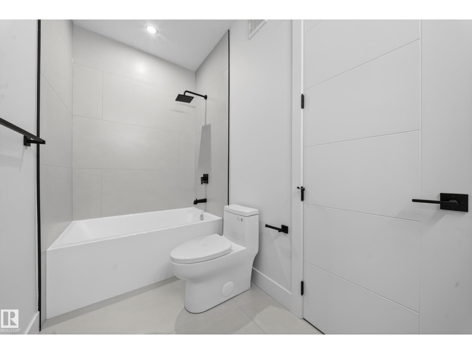2726 63ave Churchill Meadows - 57