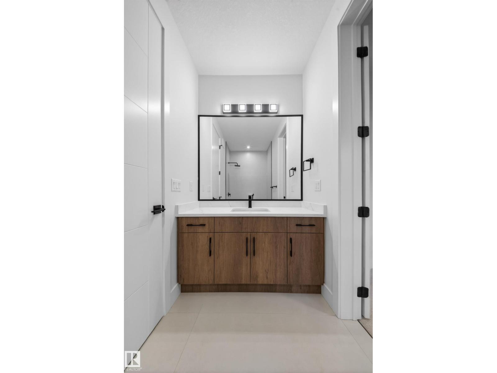 2726 63ave Churchill Meadows - 58