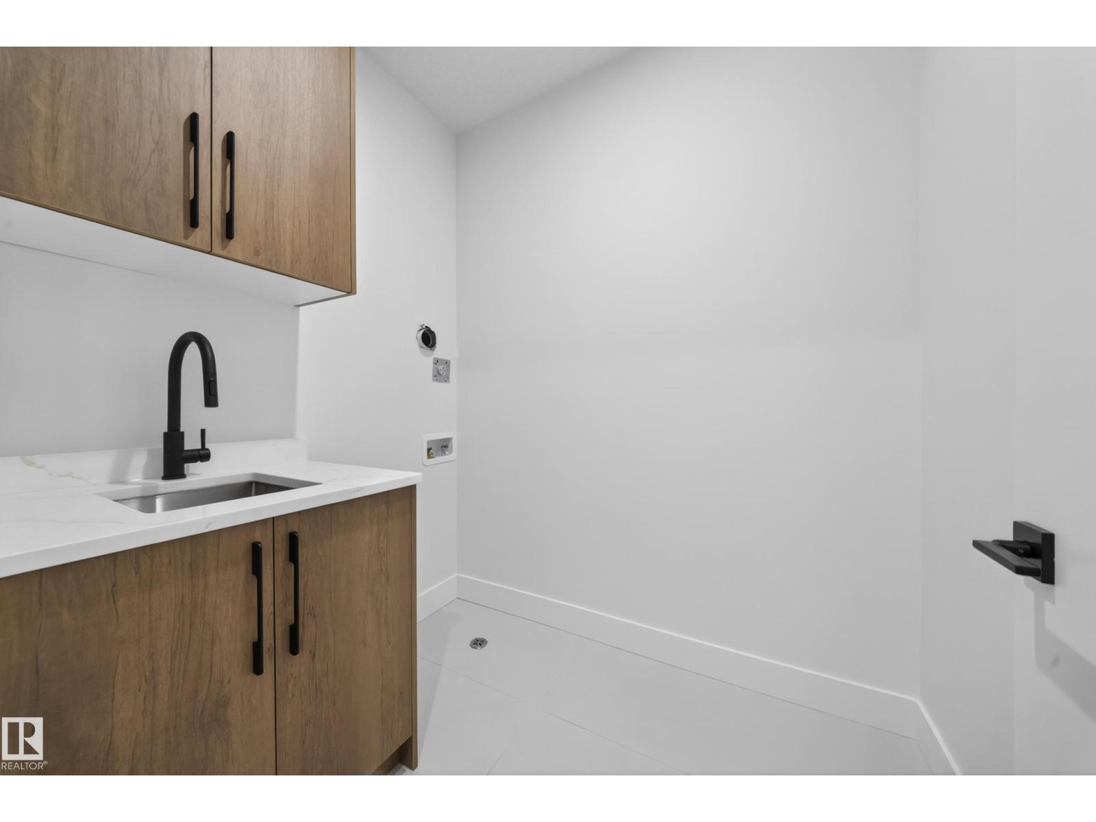 2726 63ave Churchill Meadows - 62