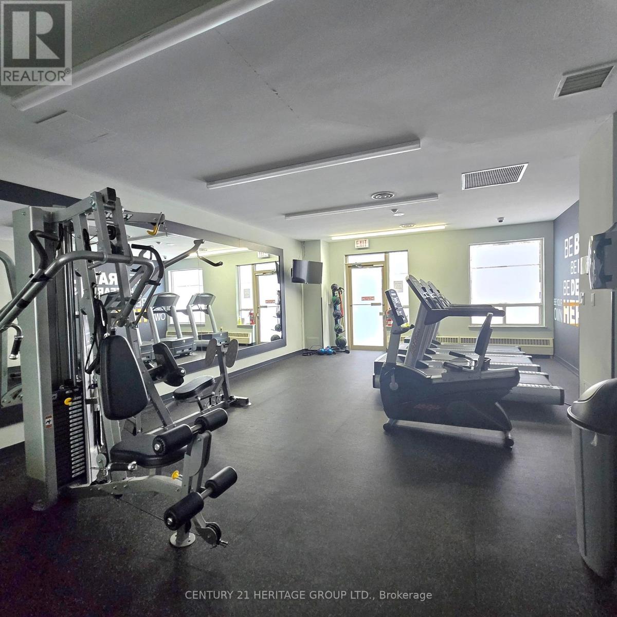 #1403 18 HILLCREST AVENUE - 39