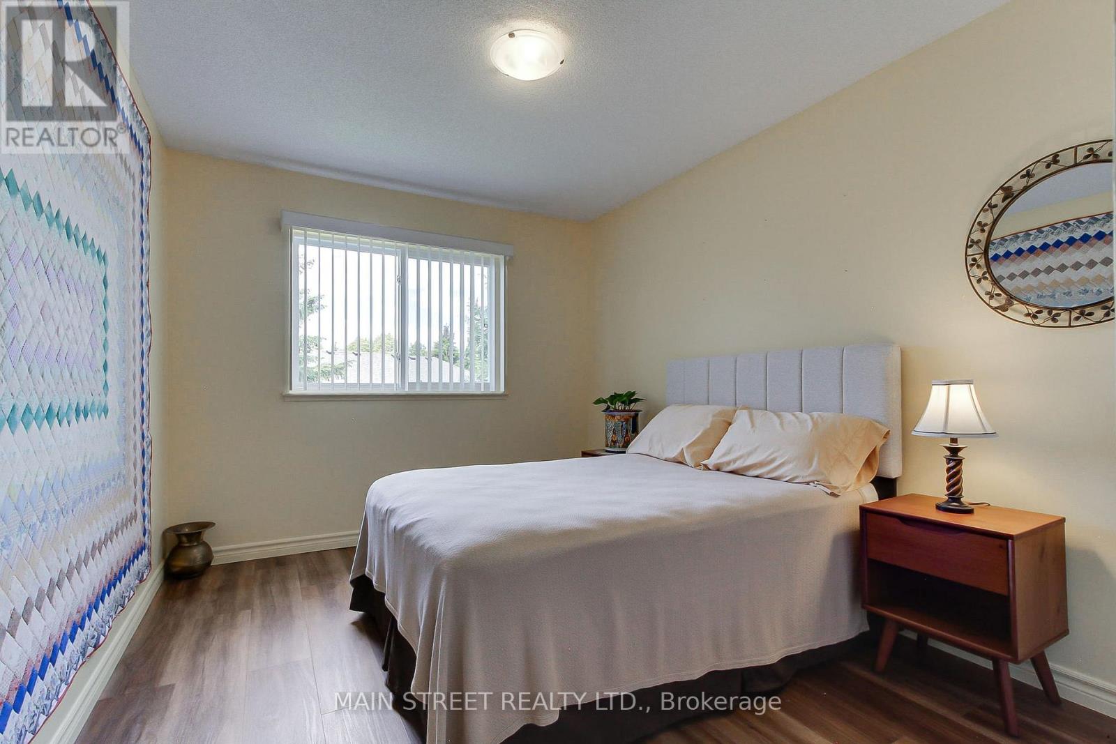 574 JACK GILES CIRCLE - 24