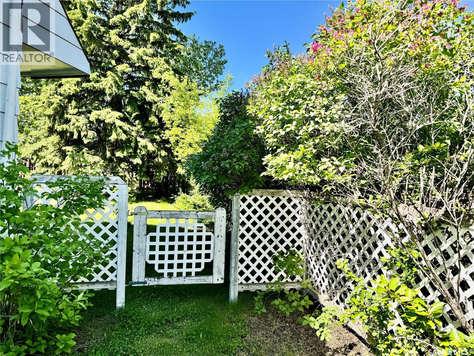 15 Willow PLACE - 57
