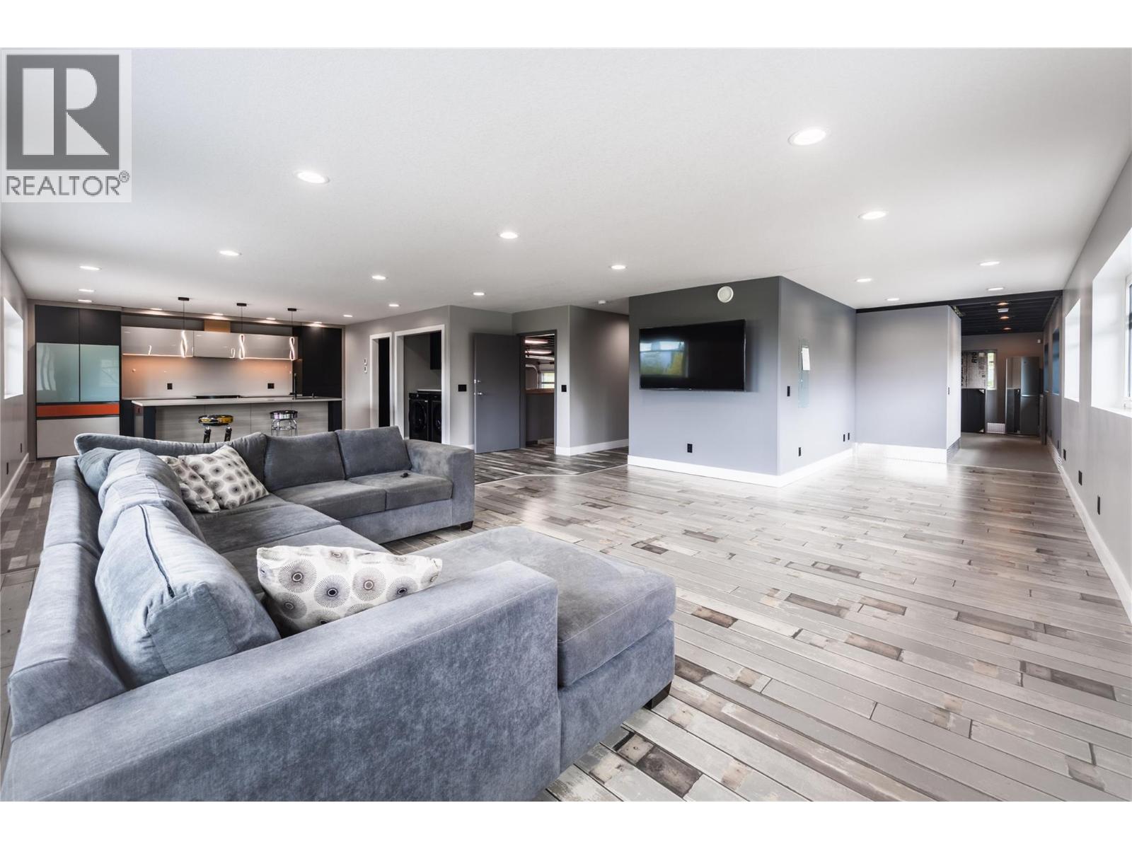 4430 June Springs Road, Kelowna