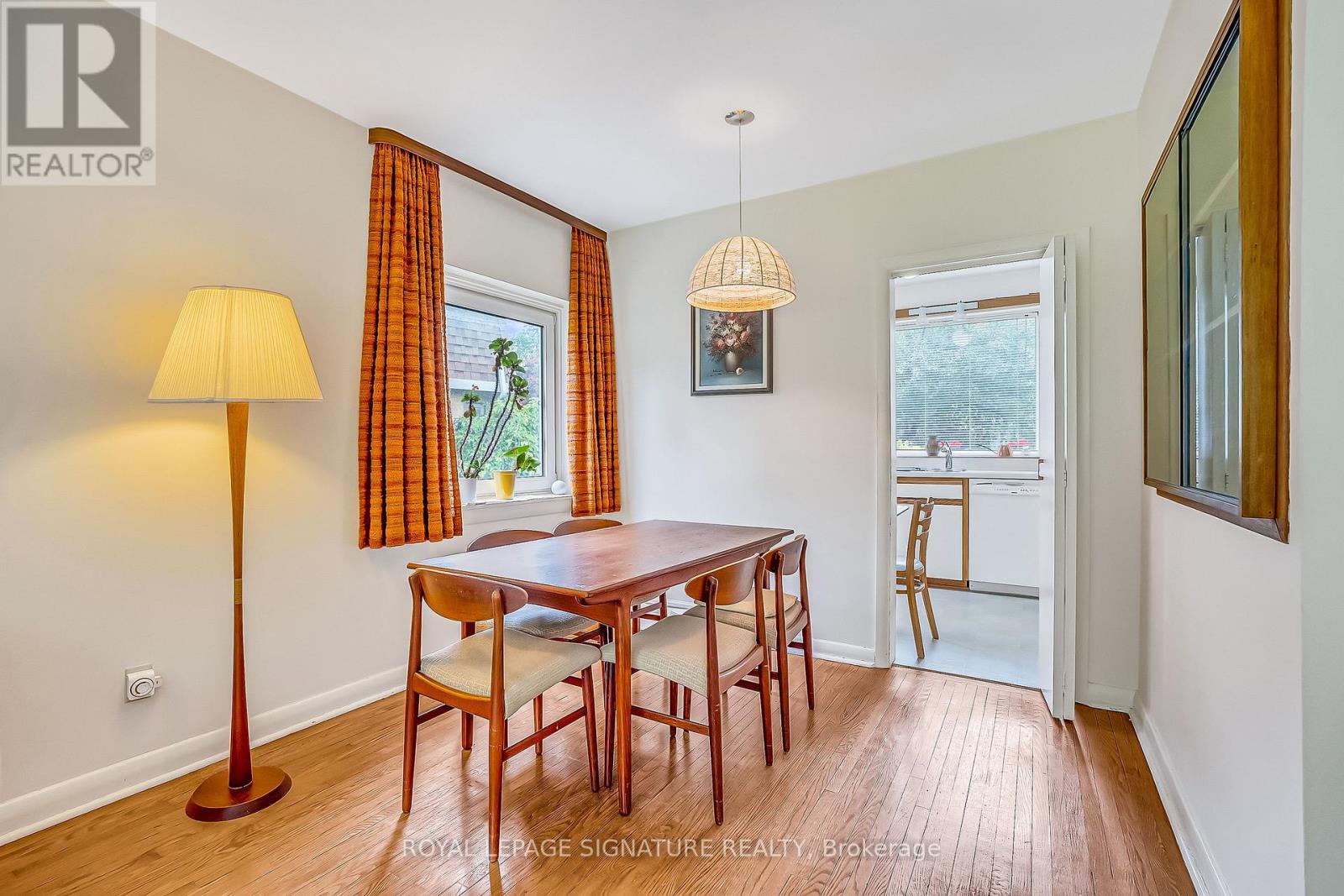 34 ADDISON CRESCENT - 10