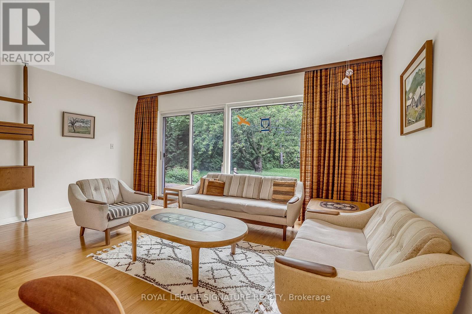 34 ADDISON CRESCENT - 12