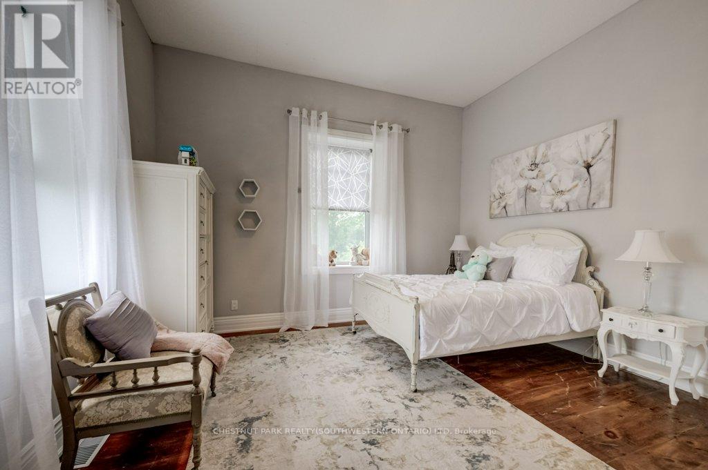 35 SCHWEITZER STREET - 23