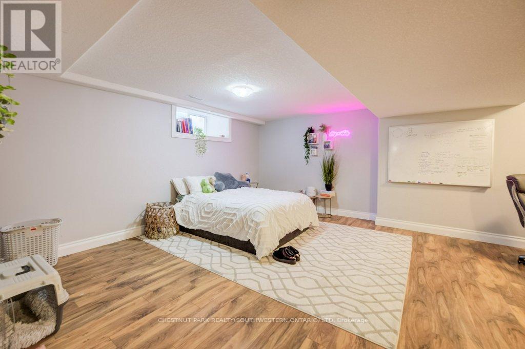 35 SCHWEITZER STREET - 33