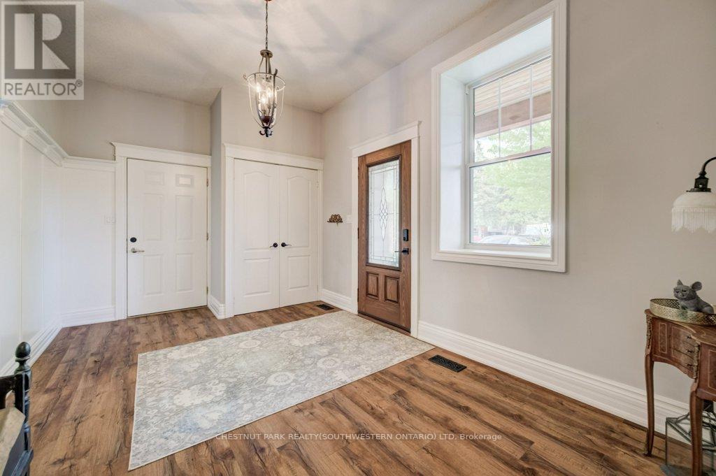 35 SCHWEITZER STREET - 5