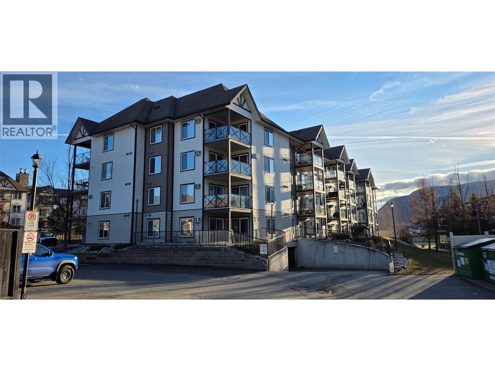 #206 256 Hastings Avenue - 14