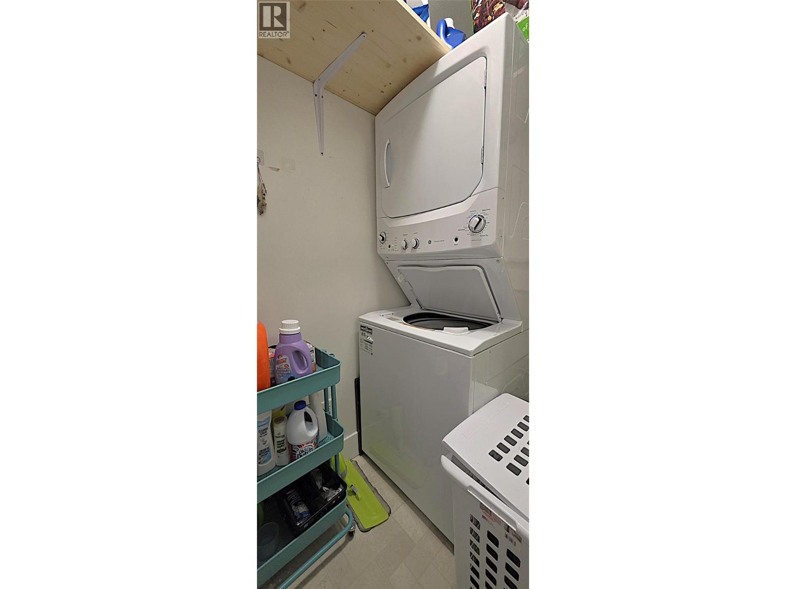 #206 256 Hastings Avenue - 13