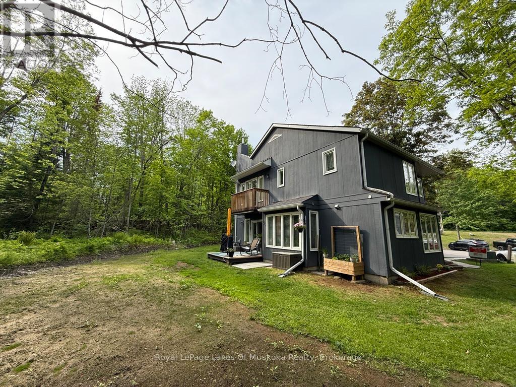 #4 1551 HIDDEN VALLEY ROAD - 45