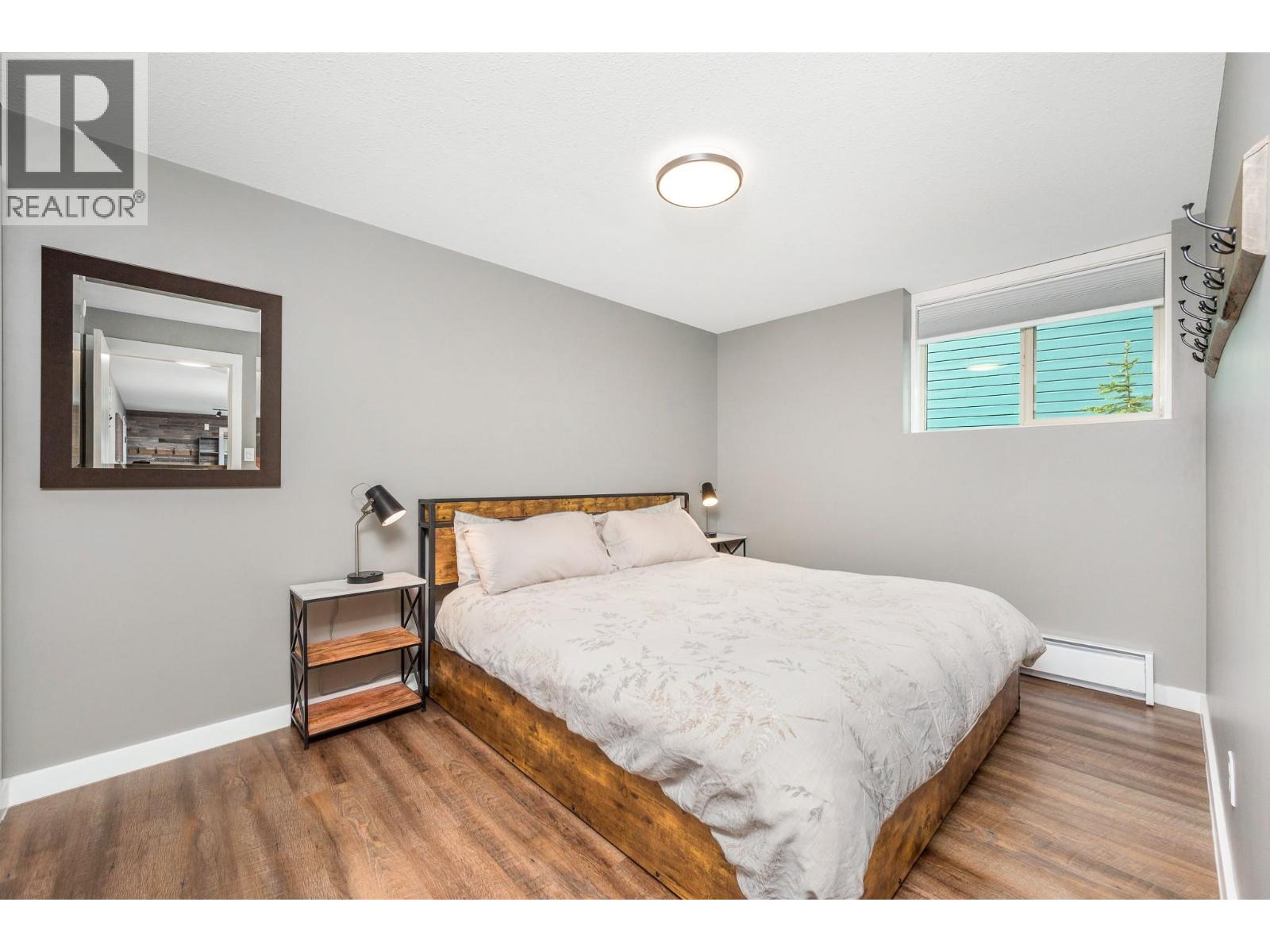 1 & 2 440 Monashee Road, Vernon