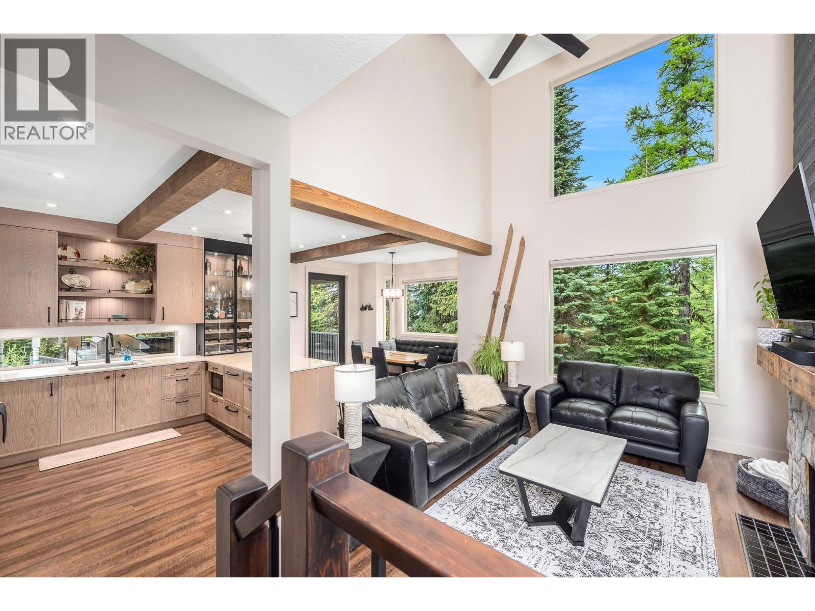 #1 & 2 440 Monashee Road - 9