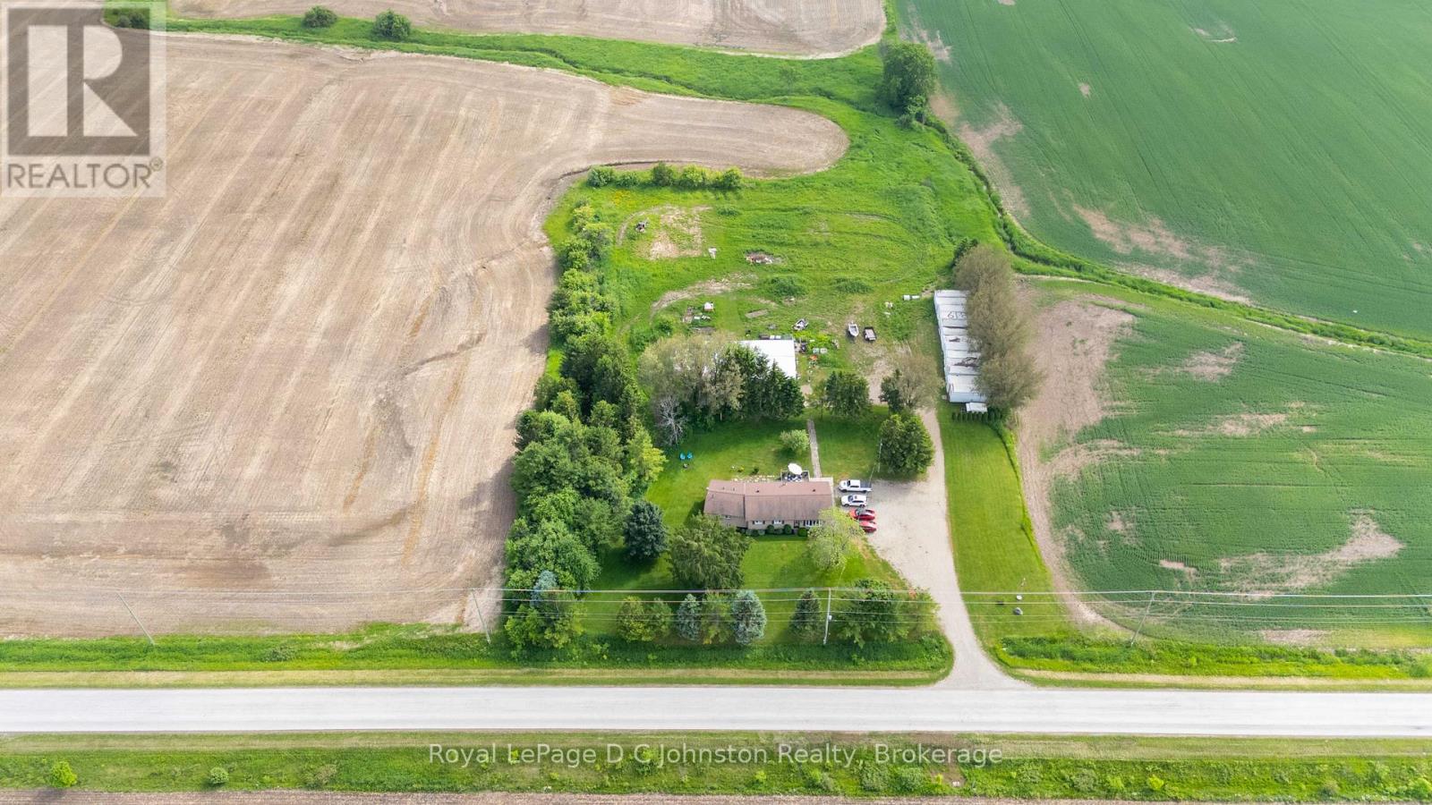 1073 8 CONCESSION - 1