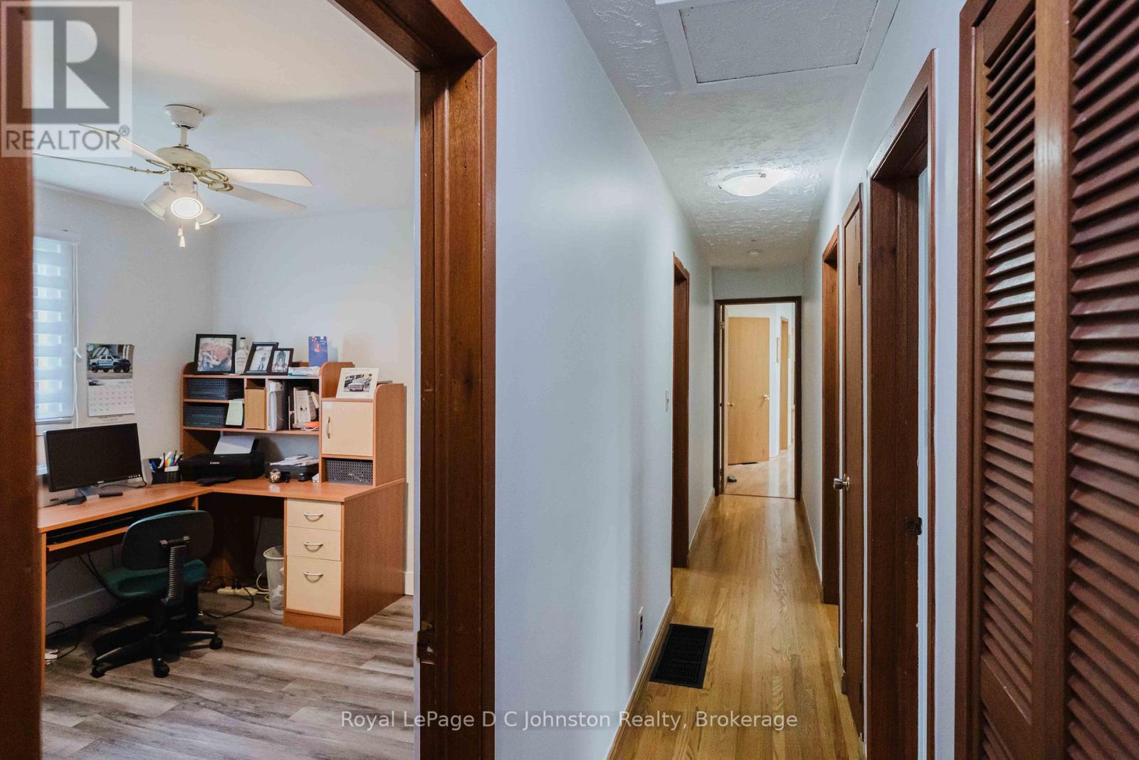 1073 8 CONCESSION - 14