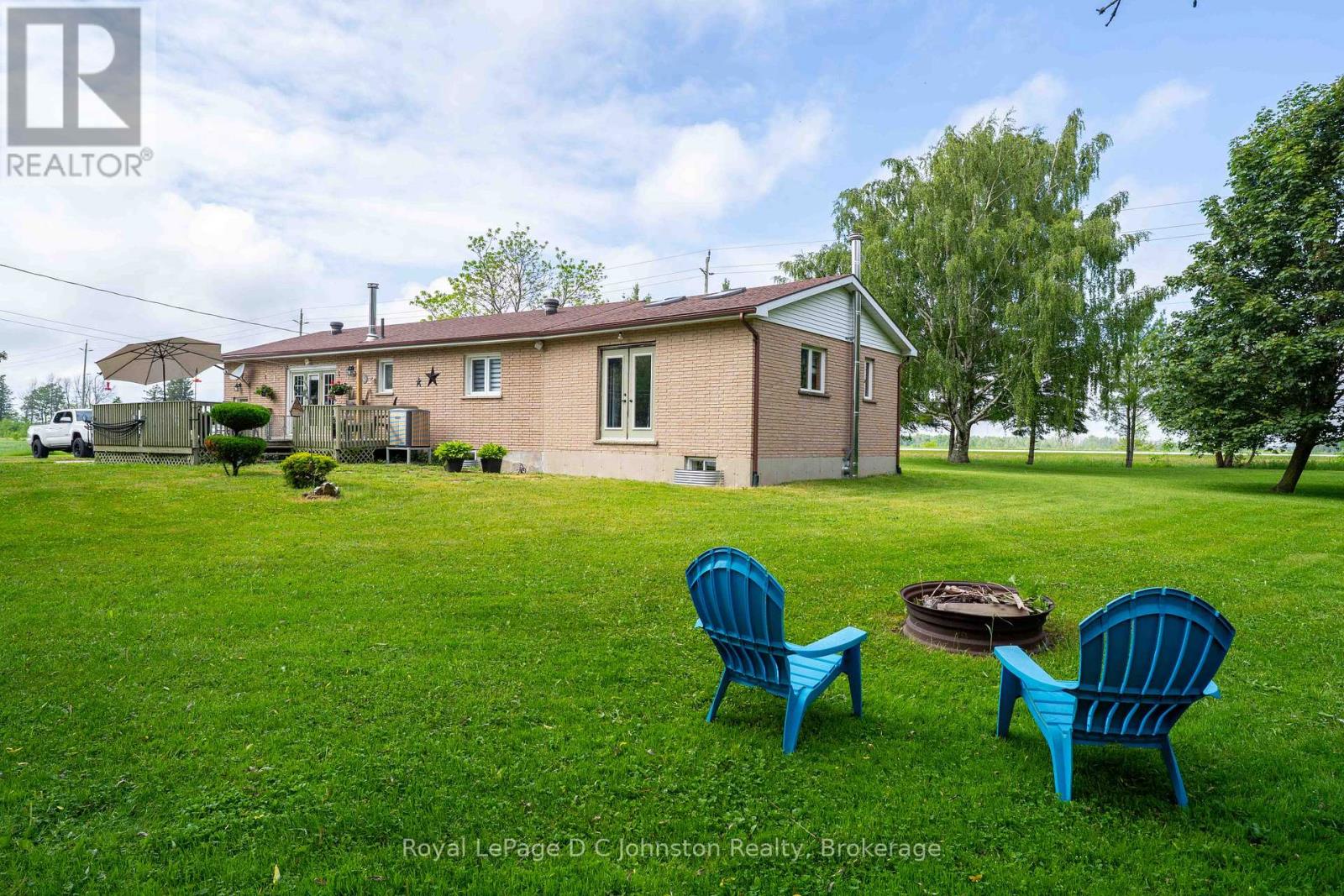 1073 8 CONCESSION - 33