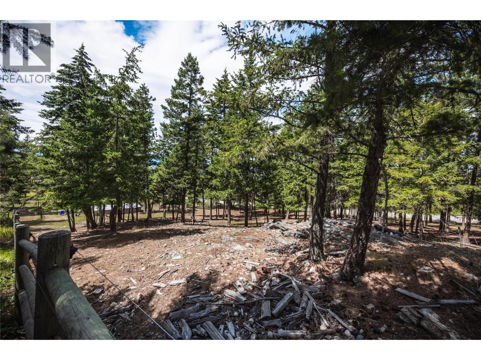 4430 June Springs Road, Kelowna