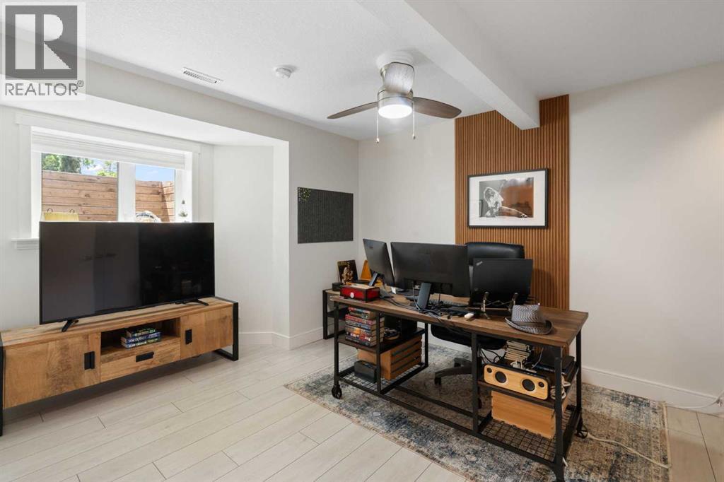 Bright basement bedroom is equally suited as a 2nd home office