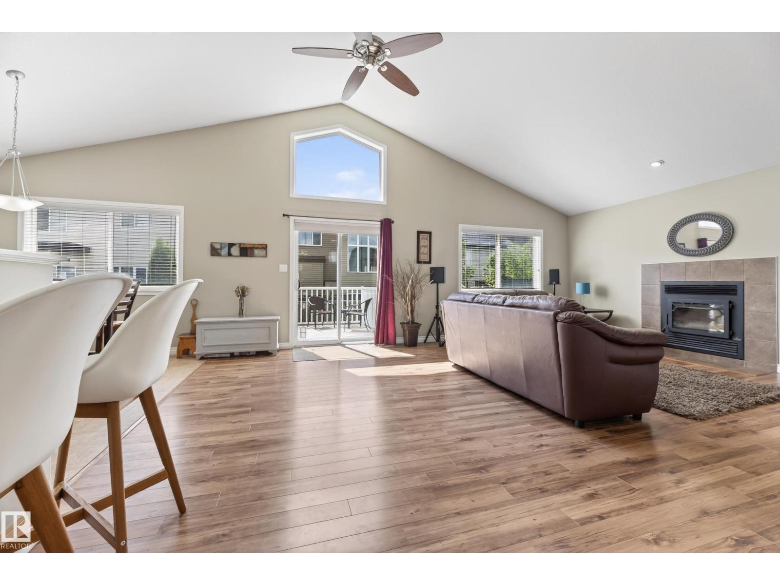 452 FOXTAIL CO — photo 10