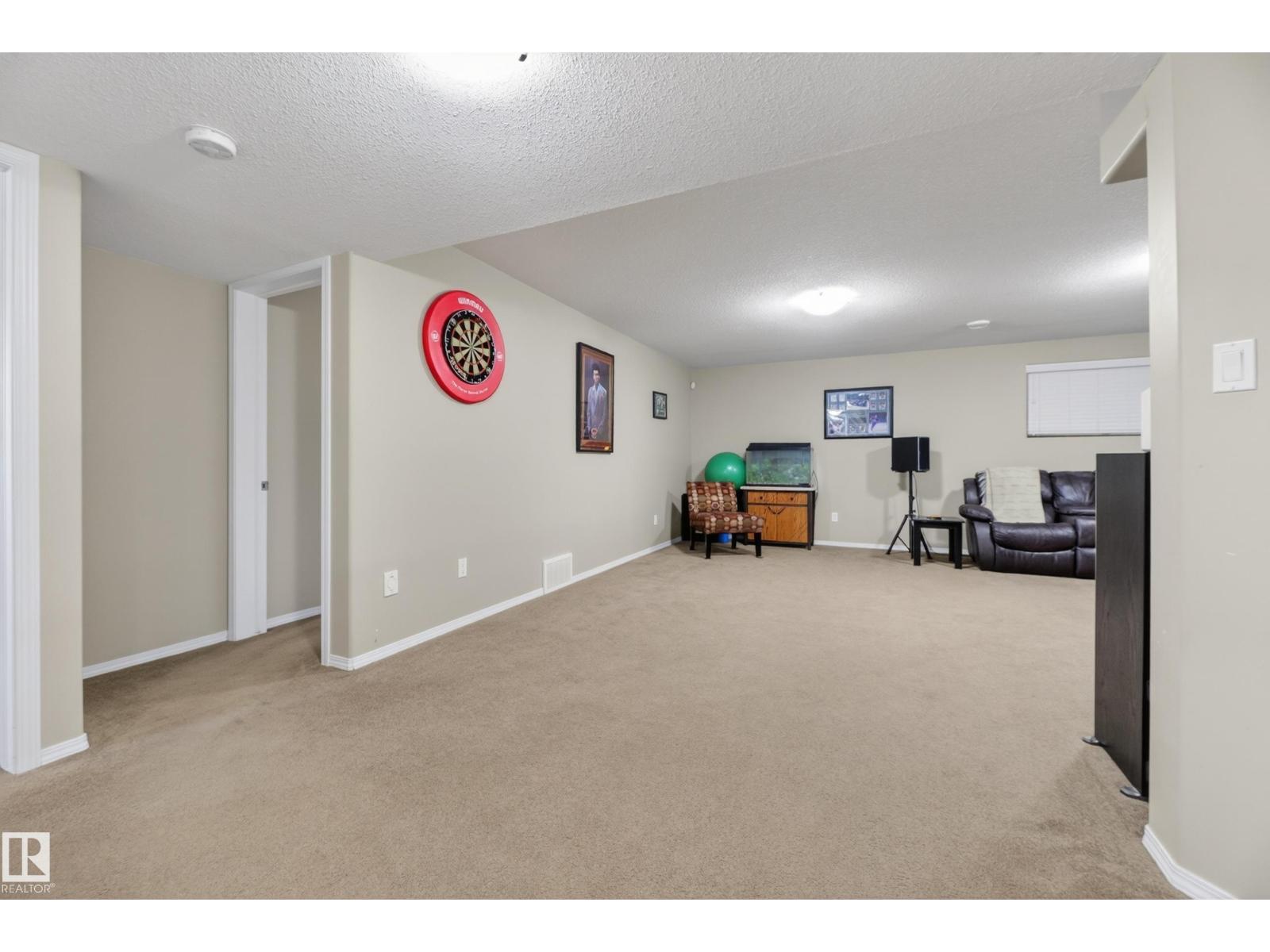 452 FOXTAIL CO — photo 31