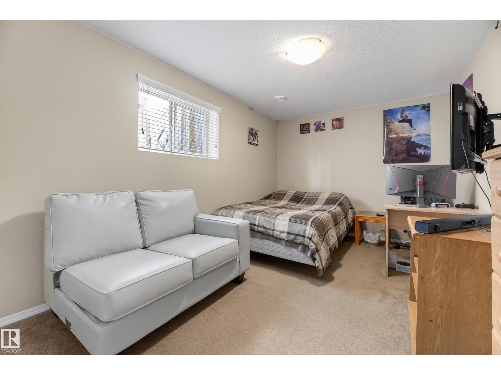 452 FOXTAIL CO — photo 36