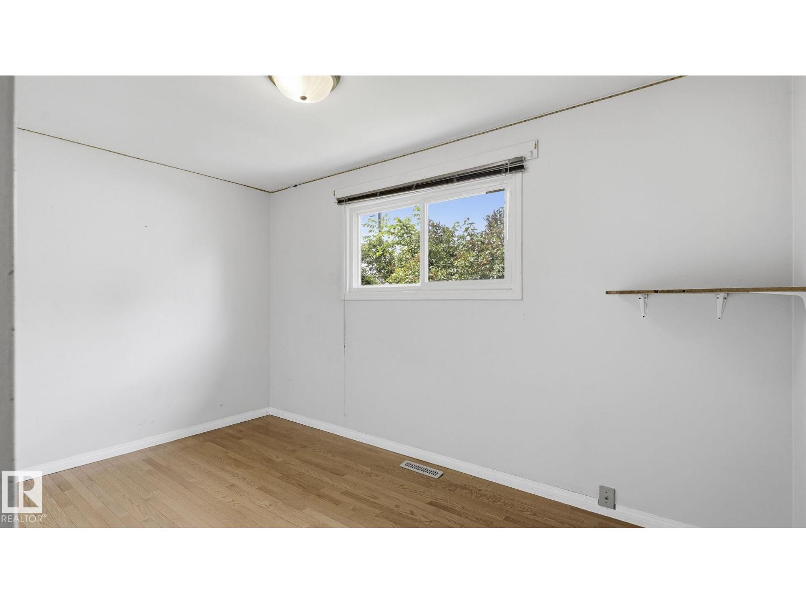 13008 105 ST NW NW - 18